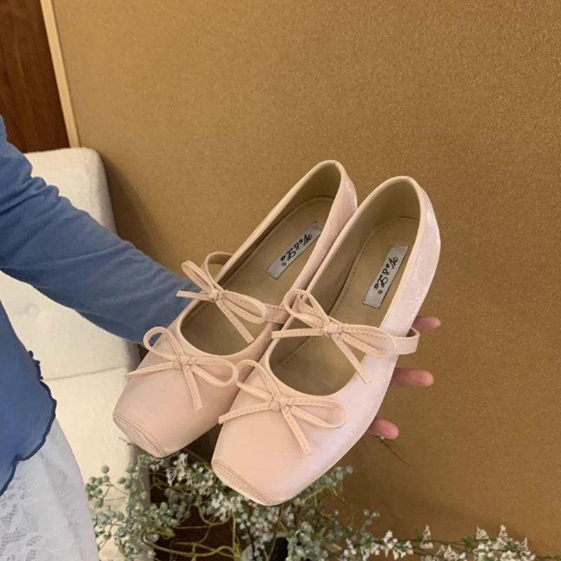 가을 신상 트렌드 패션 고급스러운 발레 슈즈 부드러운  - Women'S Fashion Walking Shoes 리뷰 및 가격